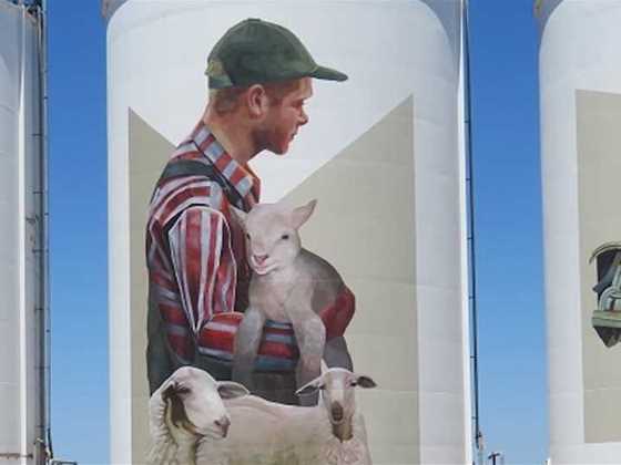 Discover WA's silo art trails