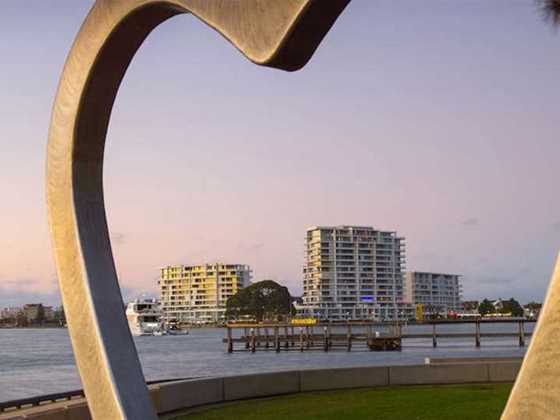 Walking art trail of Mandurah murals and sculptures