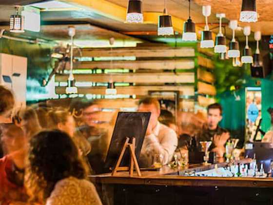 7 cosy small bars in Perth