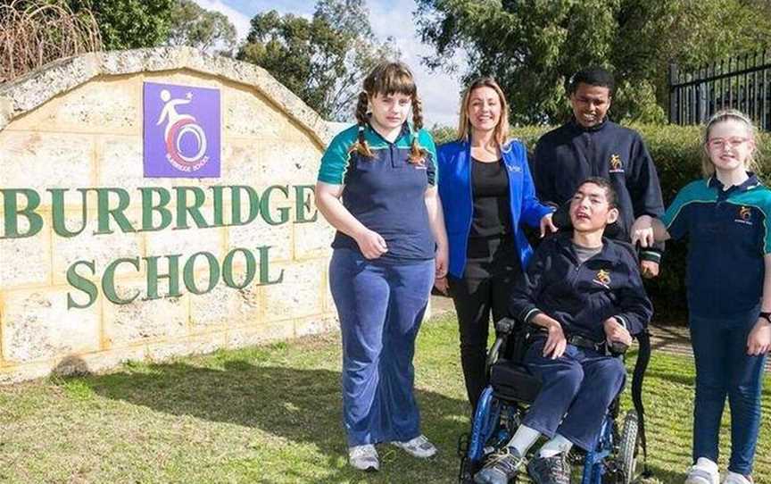 Burbridge School, Local Facilities in Koondoola