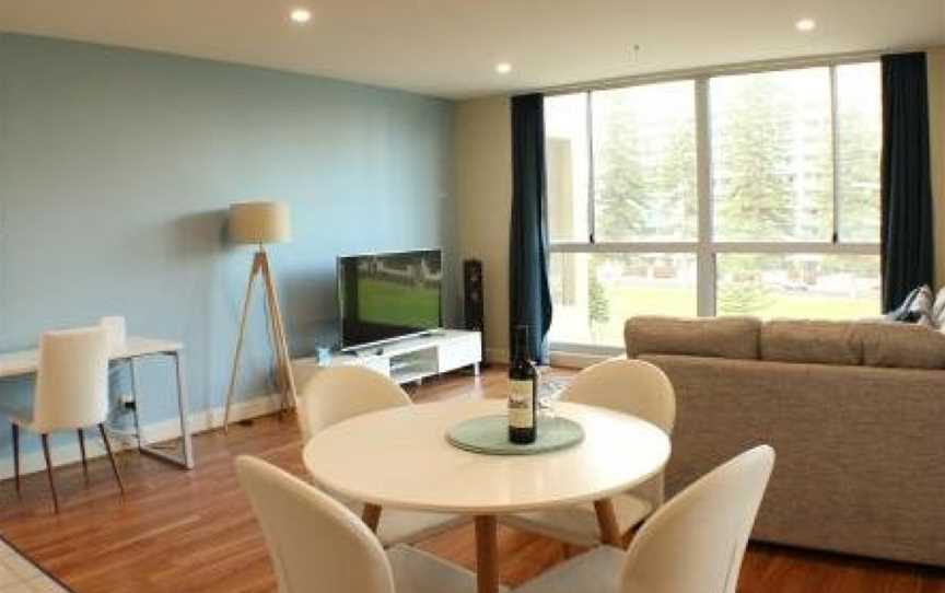 Beachside Luxury Apartments One & Two Bedroom, Glenelg, SA