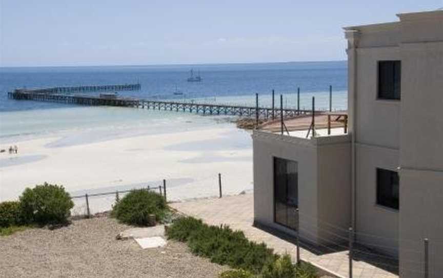 Cliff House Beachfront Villas, Moonta Bay, SA