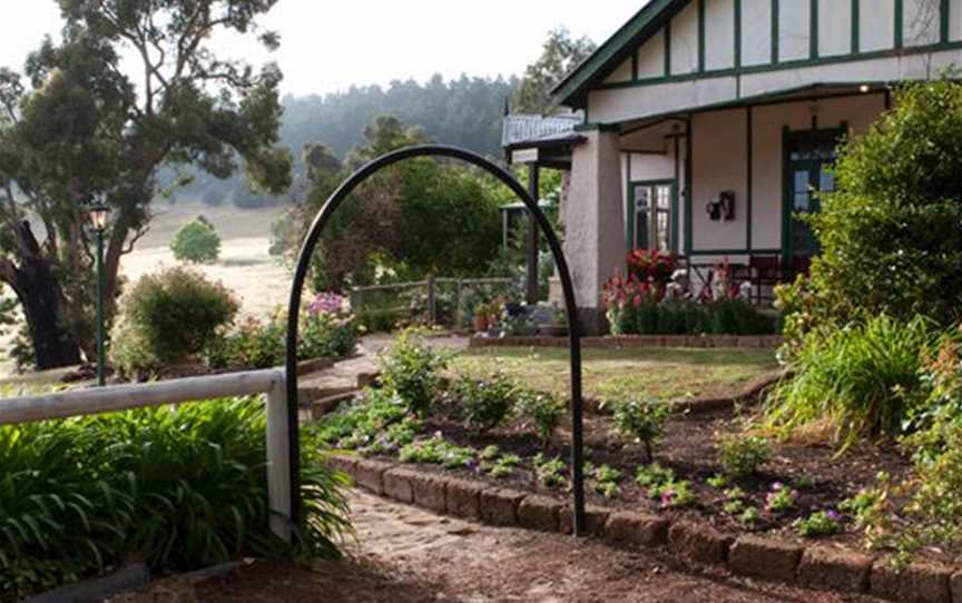 Balingup Rose Bed & Breakfast, Accommodation in Balingup