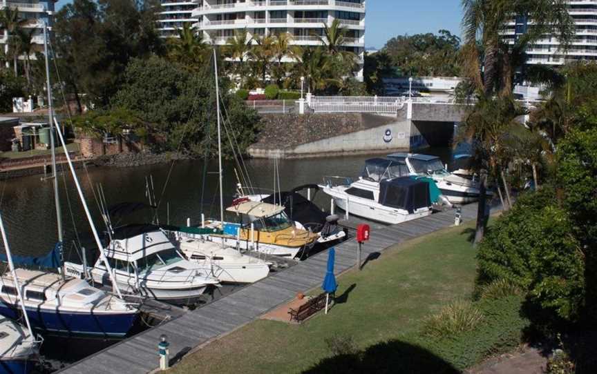 Bayview Bay Apartments & Marina, Runaway Bay, QLD