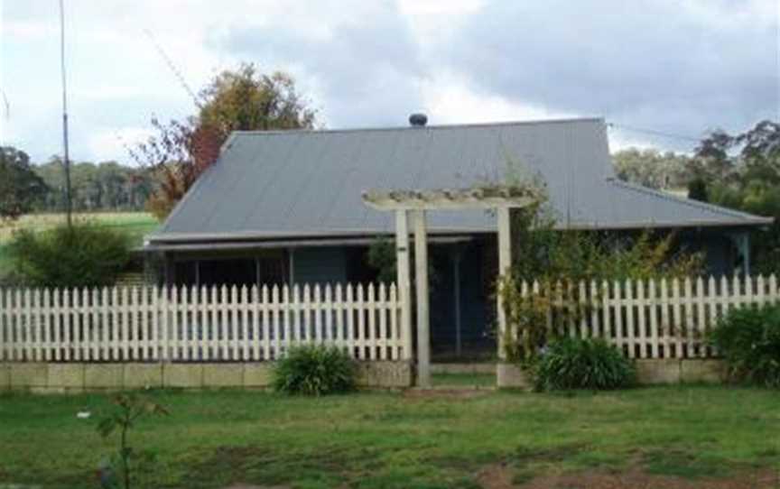 Caringal in the Karri Cottage