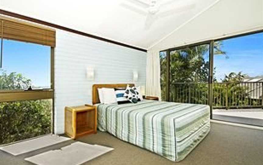 Glen Eden Beach Resort, Accommodation in Peregian Beach