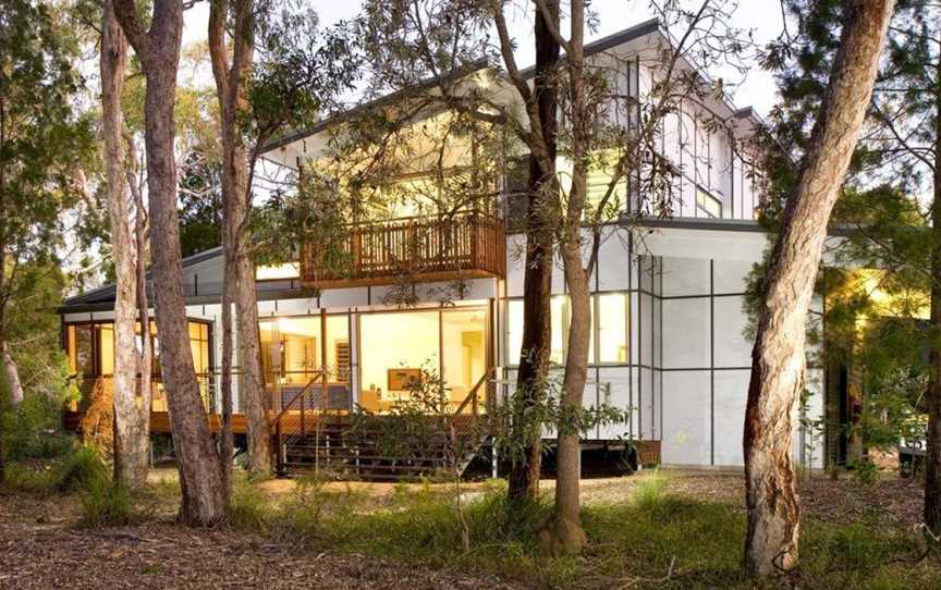 Beach Road Holiday Homes, Noosa North Shore, QLD