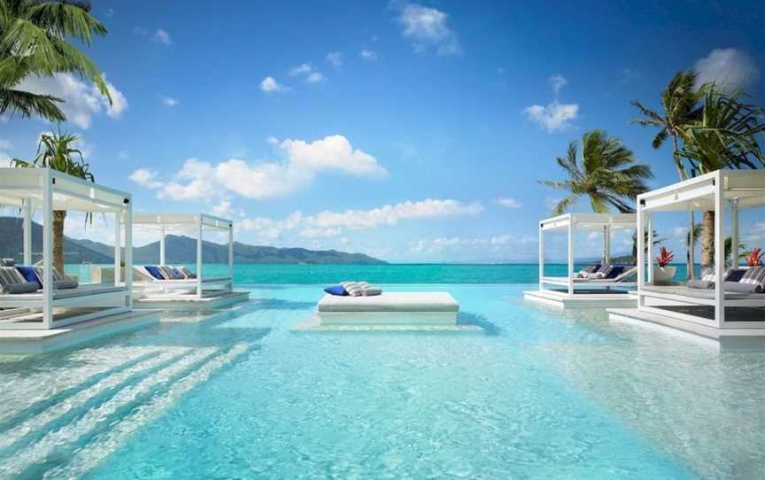 InterContinental Hayman Island Resort, an IHG Hotel, Accommodation in Whitsundays