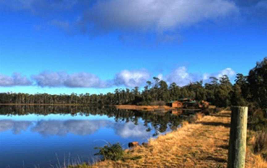 Lake Yalleena Nature Retreat, Lake Leake, TAS