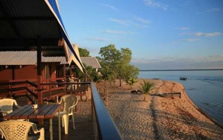 Crab Claw Island, Accommodation in Bynoe