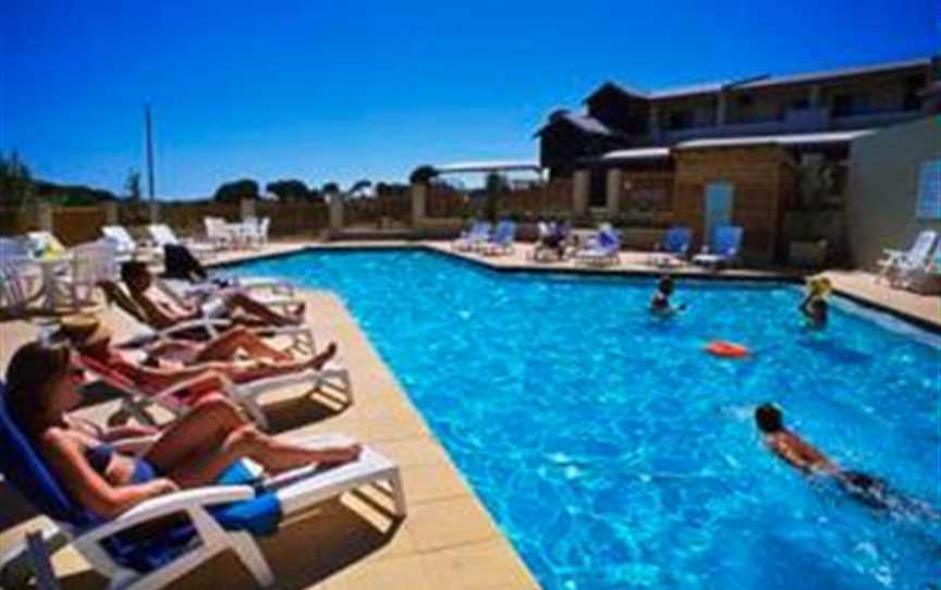 Margarets Beach Resort, Accommodation in Gnarabup