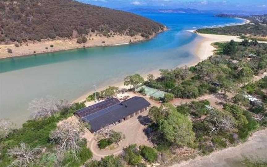 Steeles Island Retreat, Carlton, TAS