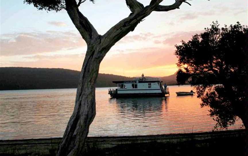 Houseboat Holidays WA, Accommodation in Walpole