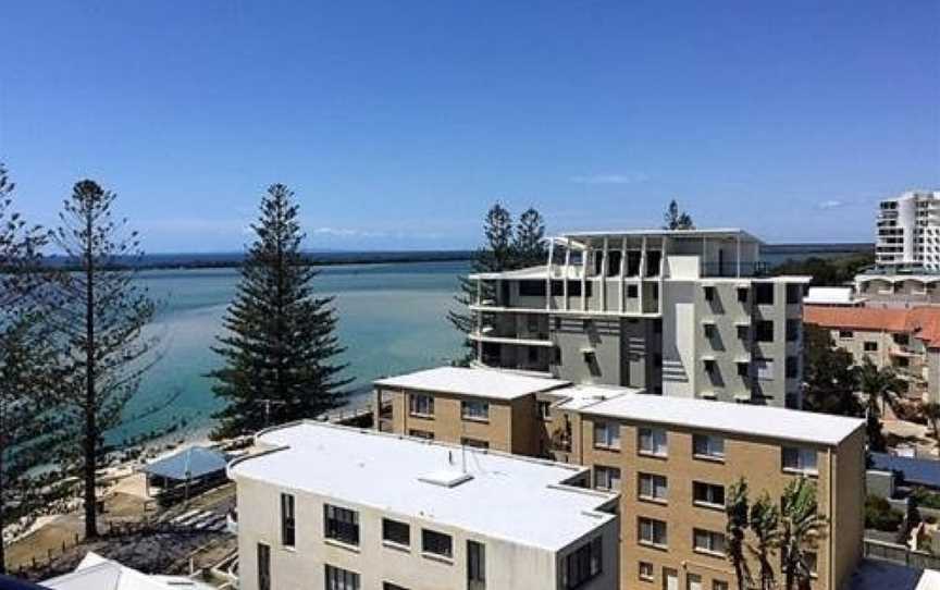 Just Perfect Apartment with Ocean Views, Golden Beach, QLD