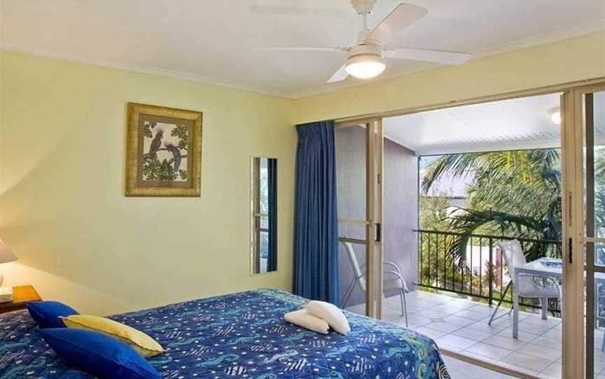 Beach Breakers Resort, Accommodation in Sunrise Beach