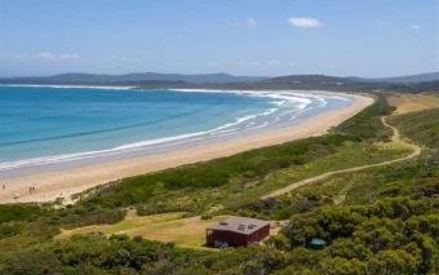 Cloudy Bay Cabin, South Bruny, TAS