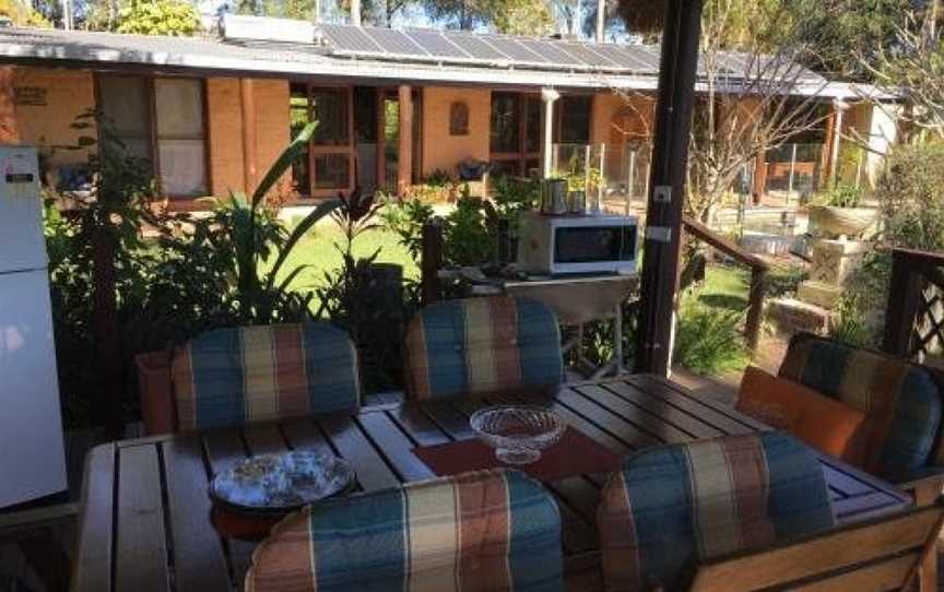 Hinterland Hideaway, Maudsland, QLD