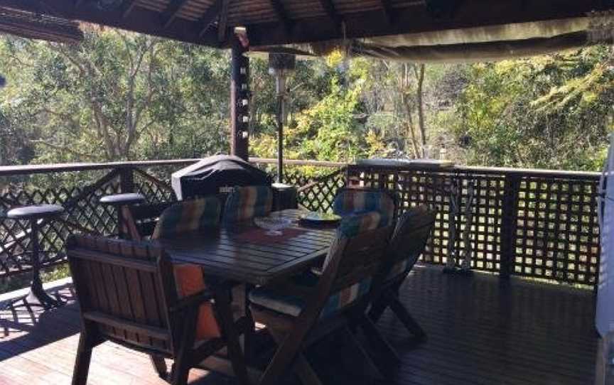 Hinterland Hideaway, Maudsland, QLD