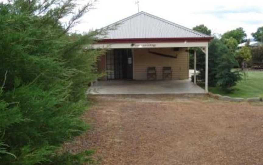 GUMTREES COTTAGE, Ross, TAS