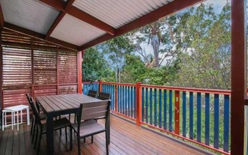 Stylish 3BD Family Home in Leafy Paddington!, Paddington, QLD