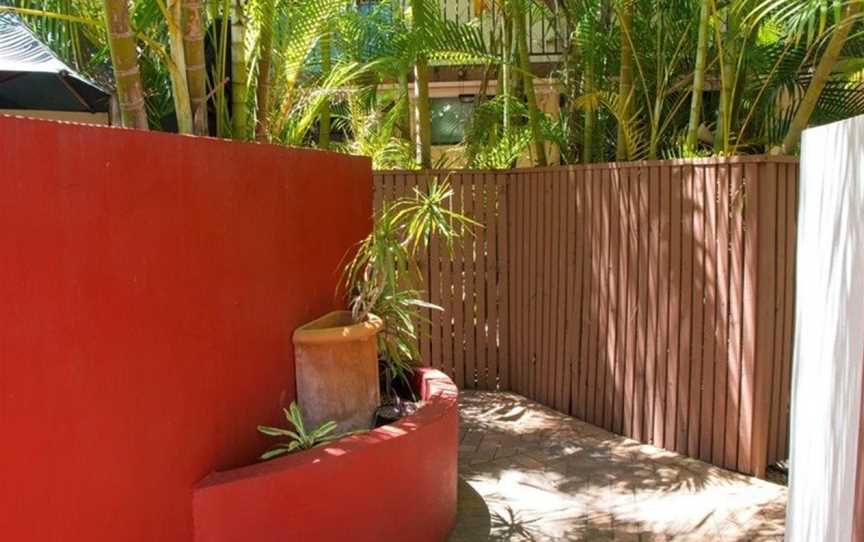 Riverpark-studio apartment, Highgate Hill, QLD