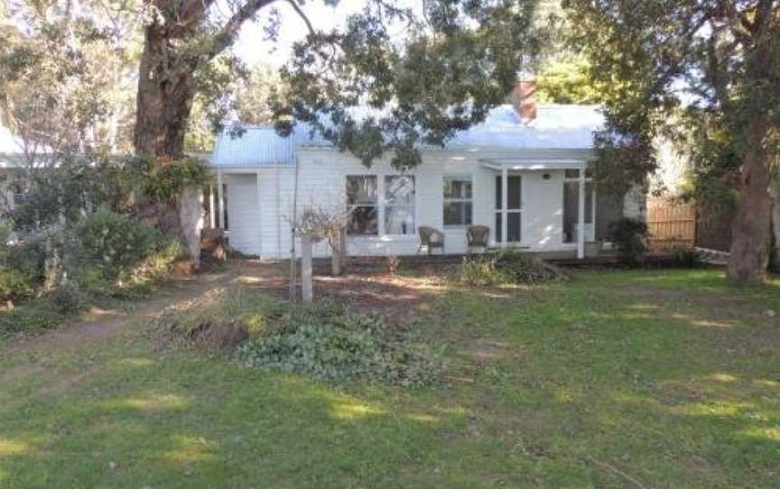 Heronswood Cottage, Metung, VIC