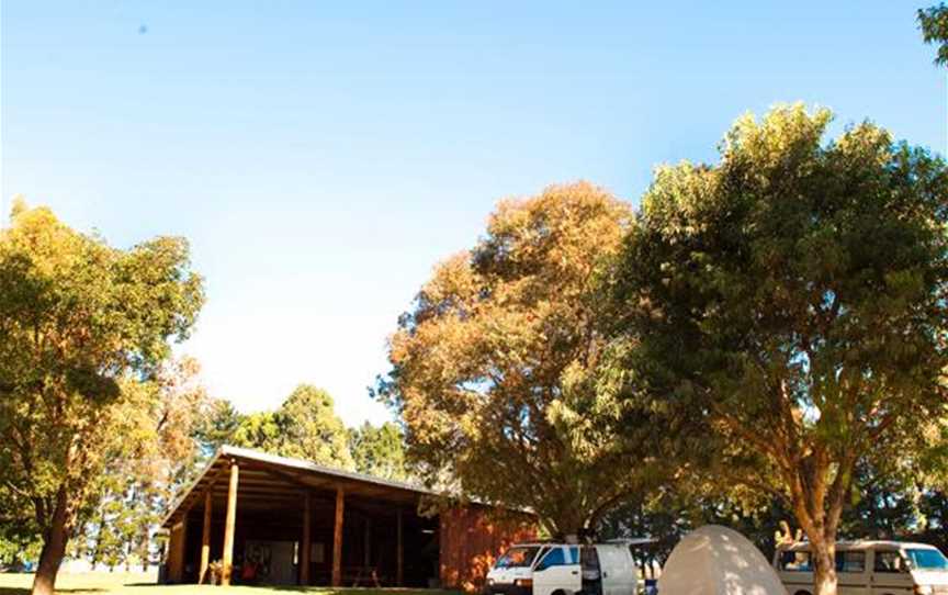 Fontys Pool and Caravan Park, Accommodation in Manjimup