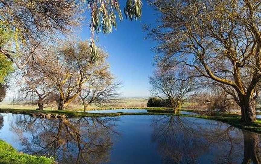 Tuki Retreat, Smeaton, VIC