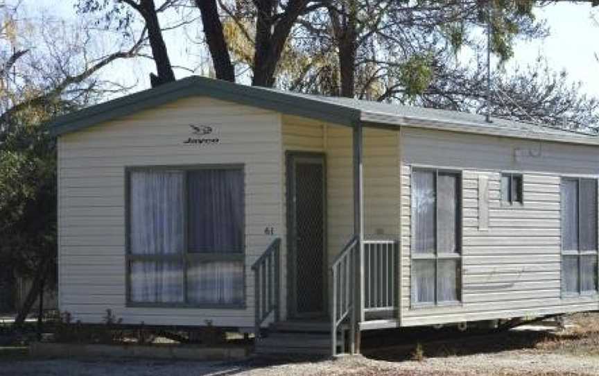 Kerang Cabins, Kerang, VIC