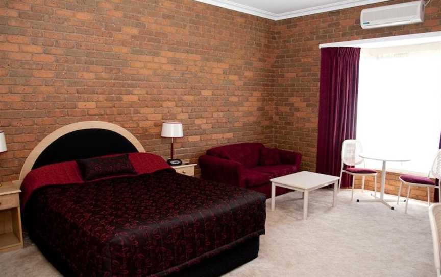 The Charles Sturt Motor Inn, Accommodation in Cobram