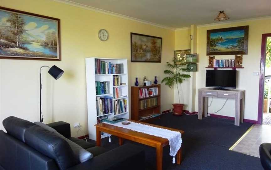 Cobden Crest Cottages, Cobden, VIC