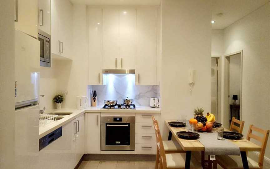 Stylish Waterfront Apt Close to Rhodes Station, Rhodes, NSW