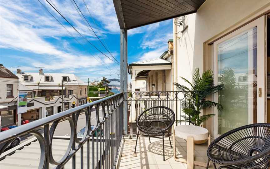 Balmain East Self Contained Two-Bedroom Apartment (BAL 66DARL), Balmain East, NSW