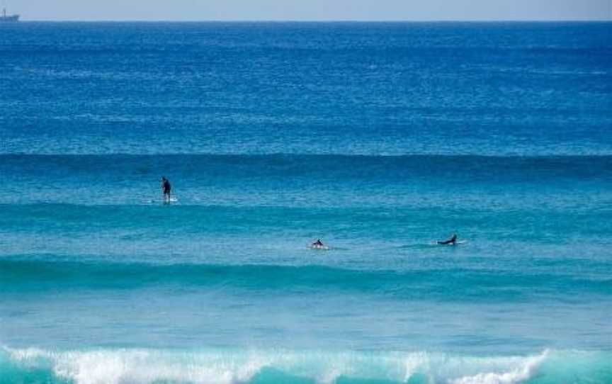 Surfside, Caves Beach, NSW