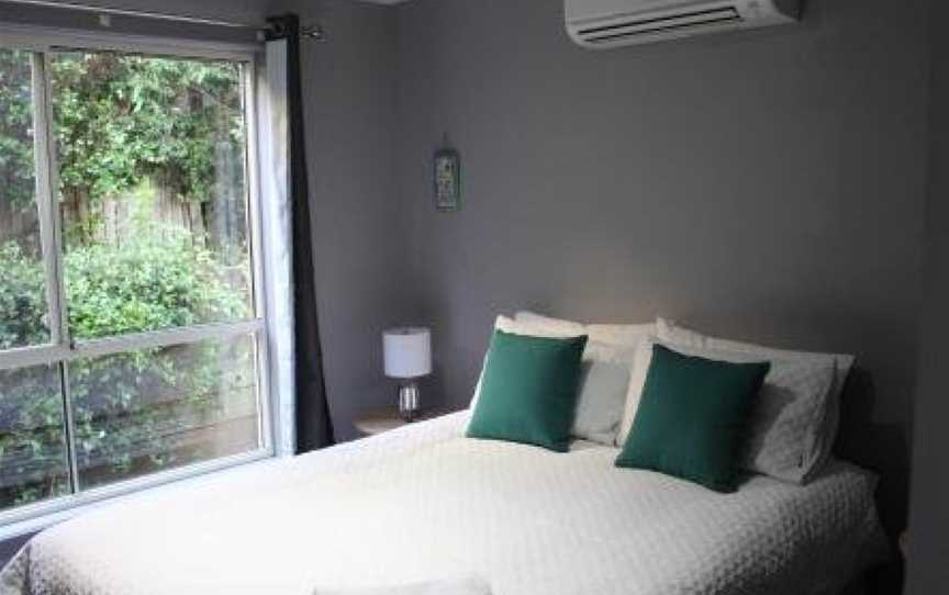 Aqualuna Apartments, Sapphire Beach, NSW