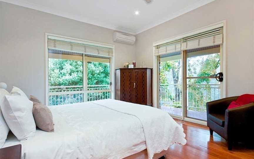 The Acreage Luxury B&B and Guesthouse, Picketts Valley, NSW