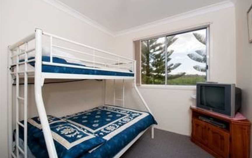 Robinson Street, Sandcastles, Townhouse 21, 23, Anna Bay, NSW