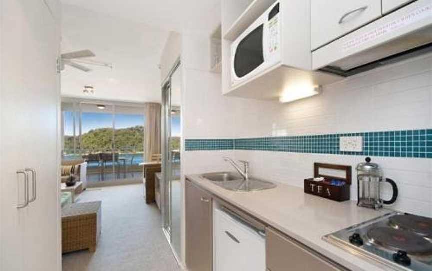 Ocean Panorama - 1 Bedroom Oceanview Apt, Ettalong Beach, NSW