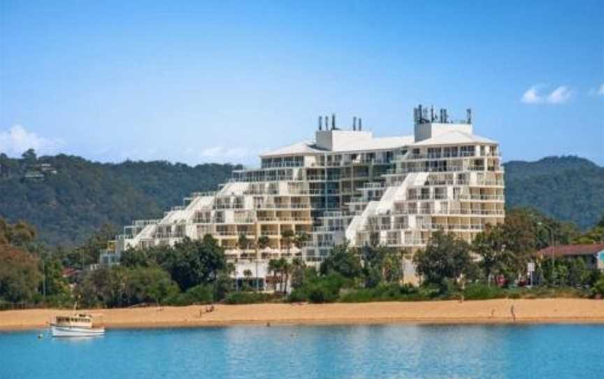 Hinterland Luxury - 1 Bedroom Hinterland View Apt, Ettalong Beach, NSW