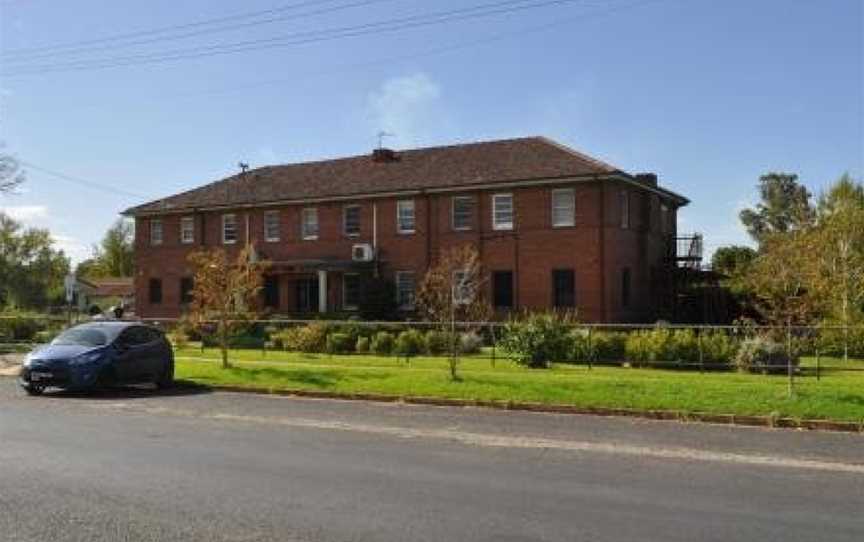 Elm and Wren Guesthouse, Cootamundra, NSW