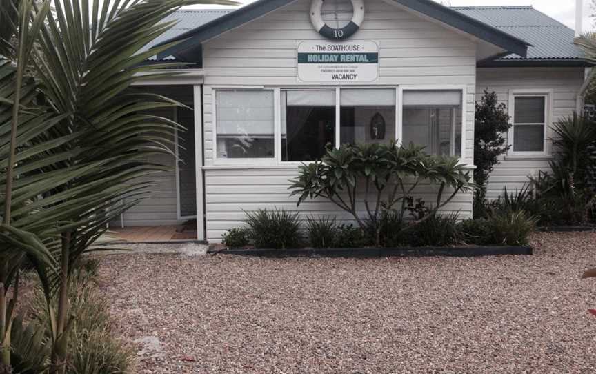 The Boathouse a 3 Bedroom House, Narooma, NSW