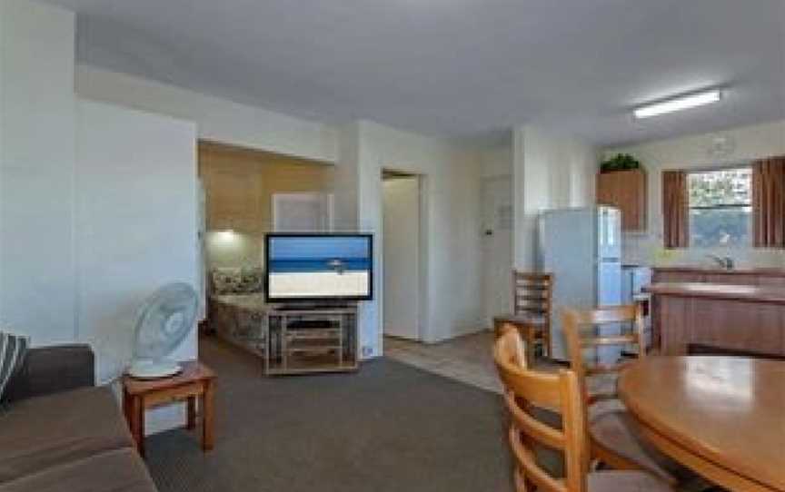 Blue Vista, Unit 7/13 Victoria Parade, Port Stephens, NSW