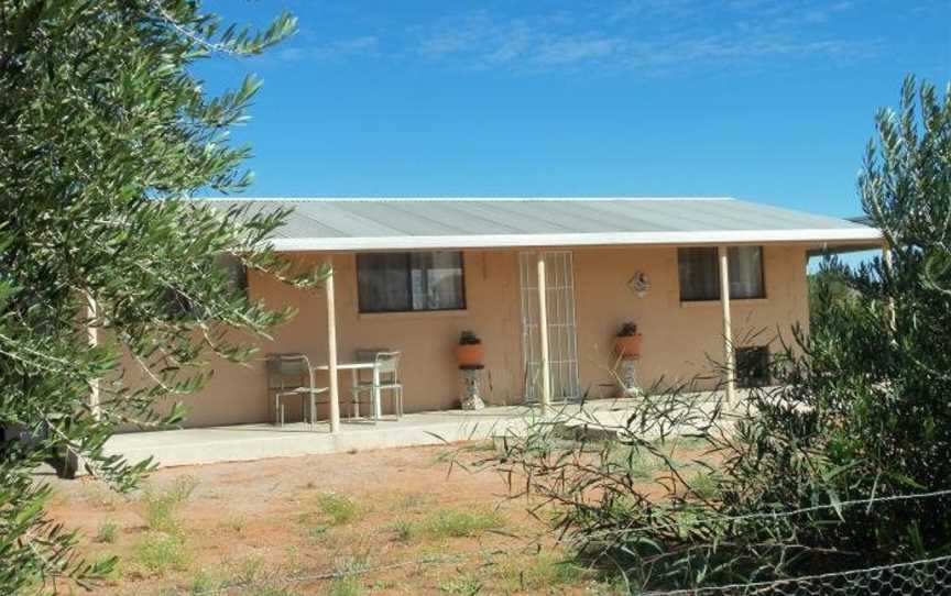 Blue Bush Country Cottage, Silverton, NSW