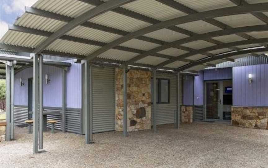 Kickenback Studio - Contemporary accommodation in the heart of Crackenback, Crackenback, NSW