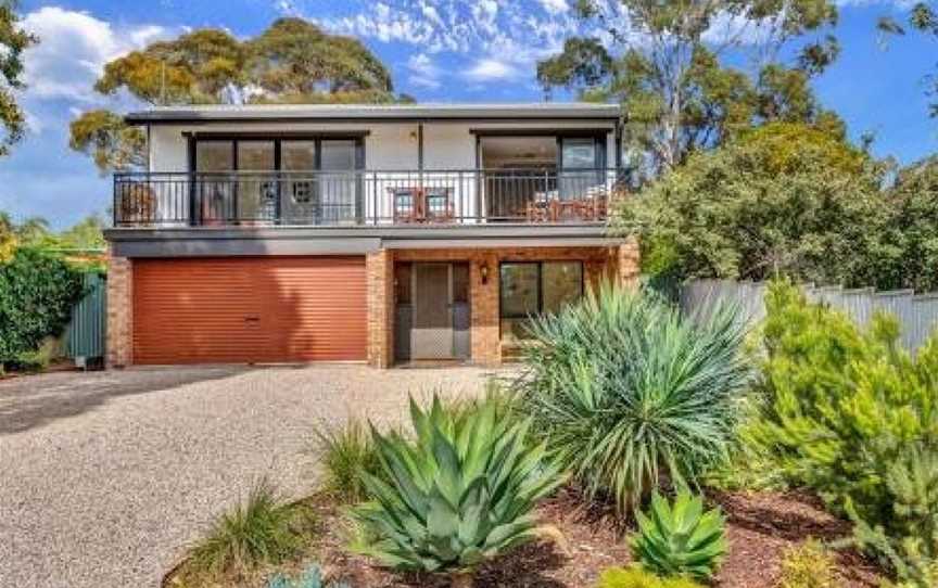 Port of Call, Accommodation in Port Willunga