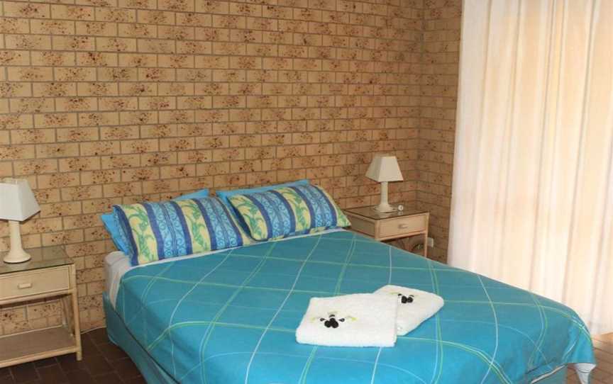 Coochie Island Resort, Accommodation in Coochiemudlo Island