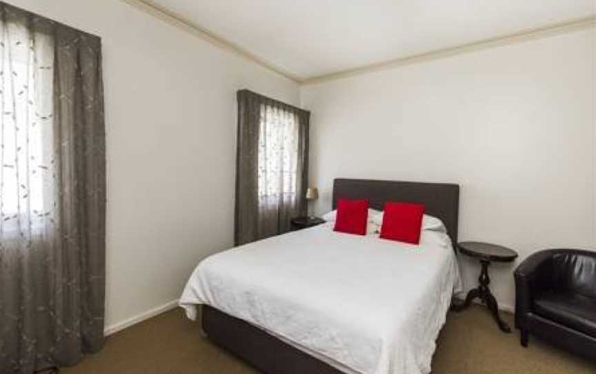 Guildford River Retreat, Guildford, WA