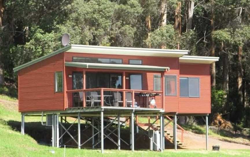 Karrak Reach Forest Retreat, Accommodation in Scotsdale