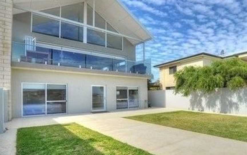 Mandurah Beach House, Silver Sands, WA