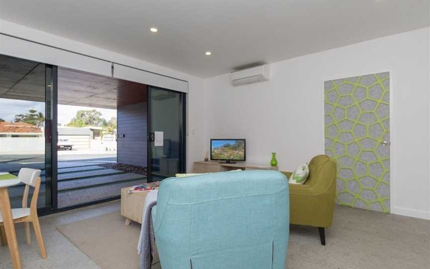 Sunset Place Apartments, Marmion, WA